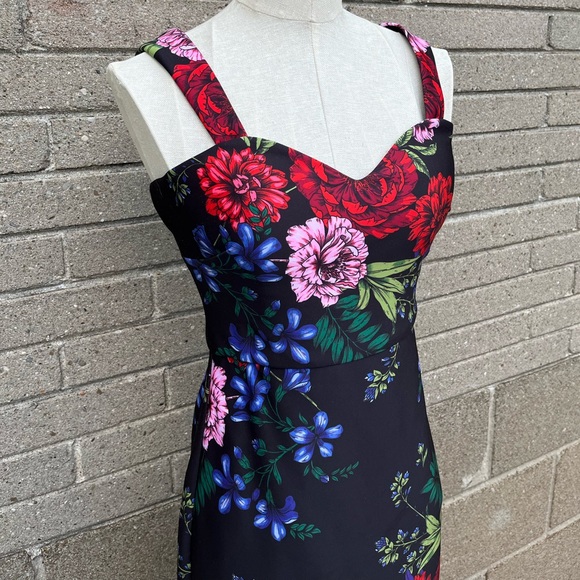 Guess Floral Mini Sheath Sweetheart Bodycon Dress Size 4 - Picture 4 of 9